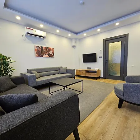 New Flats With Large Living Spaces Close To Lara Beach&kundu Entertaintment Center *