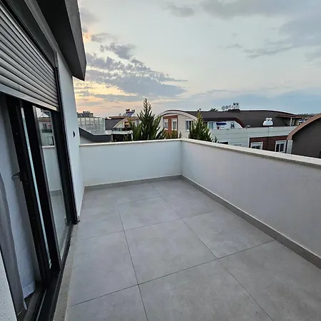 New Flats With Large Living Spaces Close To Lara Beach&kundu Entertaintment Center Antalya