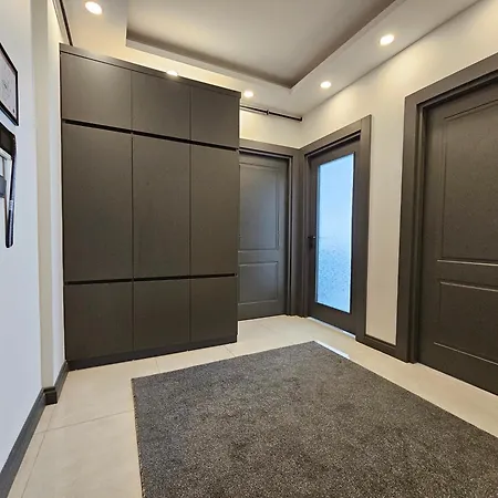 New Flats With Large Living Spaces Close To Lara Beach&kundu Entertaintment Center