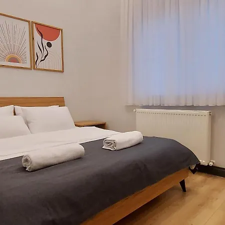 New Flats With Large Living Spaces Close To Lara Beach&kundu Entertaintment Center Apartment